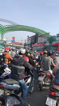 Tòa nhà hầm+4 tầng (12x50)m=600m2 mặt tiền đường Lê Văn Việt chủ cần bán gấp giá 75 tỷ thương lượng