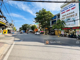 GIẢM 15 Tỷ - Bán nhà Mặt Tiền 1T3L đường Hoàng Diệu 2. ngang 8 Cực Hiếm. KD Sầm Uất Nhất Thủ Đức