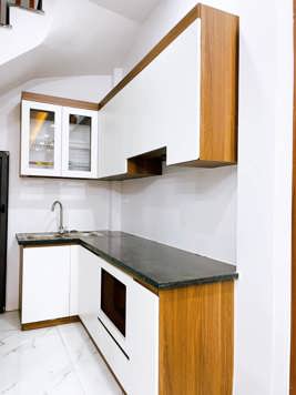 Bán nhà ngõ  355 Xuân Đỉnh , diện tích 34m2 * 5 tầng , gần CV Hoà Bình, Đường Phạm Văn Đồng, chợ ,trường học các cấp… Đường trước nhà ba gác tránh xe máy.