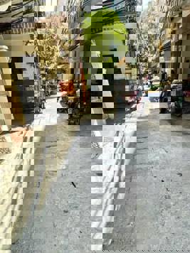 Phố Kim Mã, Ba Đình. Nhà đẹp 36m2, 5 tầng, ô tô đỗ cửa giá 5.35 tỷ