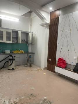 NHÀ GẦN PHỐ - 20M RA Ô TÔ - FULL NỘI THẤT