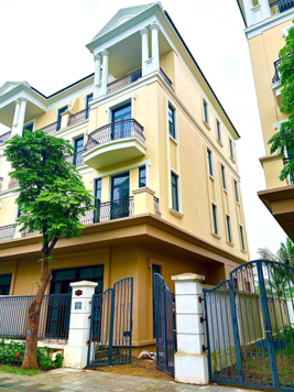 Quỹ biệt thự vip - sổ đỏ vĩnh viễn - Vinhomes Ocean Park 2