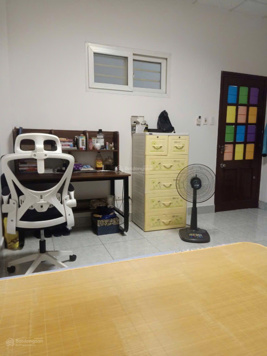 Cho thuê 2 phòng trọ diện tích 18m2, 24m2 chính chủ tại mặt phố Yên Lãng, Đống Đa