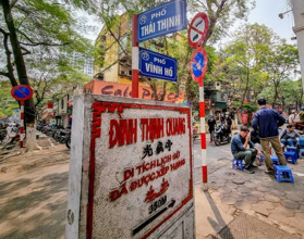 Cho thuê cửa hàng mặt phố chợ Đống Đa