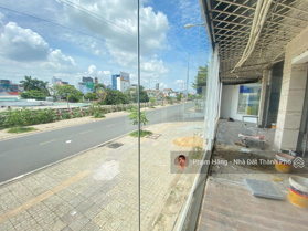 Cho thuê nhà nguyên căn Cityland Emart mặt tiền 20m sẵn thang máy máy lạnh