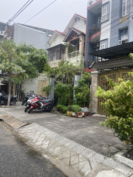 Cho thuê nhà 3 tầng mặt tiền đường Dương Đình Nghệ phố tập trung khách Hàn Quốc đông đúc