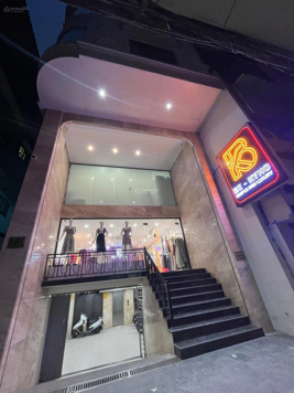 Cho thuê mặt bằng 3 tầng phố Thái Hà làm văn phòng công ty, cửa hàng, trung tâm Tiếng Anh