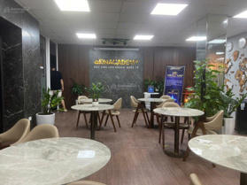 Cho thuê văn phòng tầng 2 AD Building Duy Tân Cầu Giấy Vip zá tốt 250m2 full đồ 0982 782 807