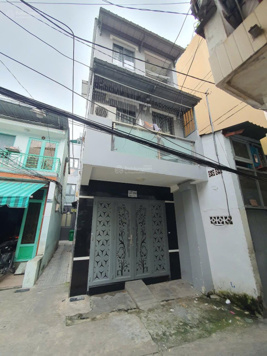 369 Nguyễn Trãi q1/ 3.2 dài 6 nhà 3 lầu st