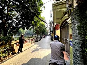 BÁN NHÀ LÔ GÓC NGỌC HÀ - GARA Ô TÔ, ĐỐI DIỆN HỒ, NHÀ 5 TẦNG ĐẲNG CẤP - 116M2 X 5T - KHOẢNG 30 TỶ