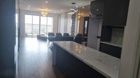 Bán 6.6 tỷ căn 130m2 tầng đẹp, view Vũ Trọng Khánh và đường trên cao, full nội thất, có slot ô tô