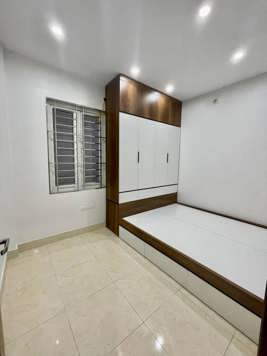 PHÂN LÔ QUÂN ĐỘI - Ô TÔ ĐỖ CỬA - 2 MẶT THOÁNG - DÂN TRÍ CAO - YÊN TĨNH - TẶNG NỘI THẤT - Ở NGAY