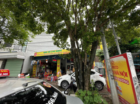 Chính chủ cần bán nhanh đất (tặng nhà) nằm trên mặt đường Quốc Lộ, gần thị trấn Chúc Sơn, Chương Mỹ