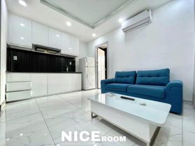 Căn hộ 1 phòng ngủ 50m2 - an ninh - cao cấp - khu trung tâm kế quận 1
