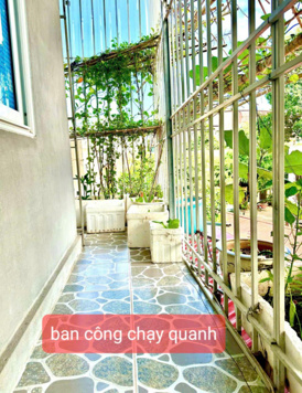 Căn hộ tầng 3 lô góc ngõ 649 Phạm Văn Đồng 110m2x 3 ngủ, nguyên bản 4,8 tỷ