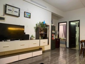 Giá siêu rẻ, chính chủ bán gấp CHCC 70m2 2PN CT2 Nam Xa La, full nội thất đẹp vào ở ngay