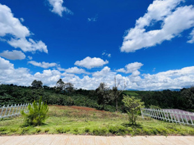 Đất thổ cư 1tỷ2 - 415,1m2 (10*42,1m) Quốc Lộ 20 5 phút - Phường Lộc An 0931 861 118 xem sổ gốc ạ