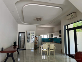 Bán nhà biệt thự - căn góc 3 tầng đường Phạm Văn Tráng DT 140m2 giá tốt. LH 0911 720 390