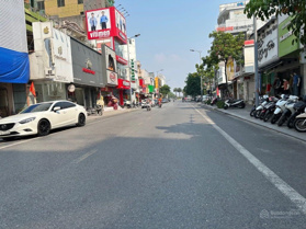 Bán mặt phố Hùng Vương trung tâm Thành Phố Huế, phường Phú Nhuận. DT 200m2, kinh doanh đỉnh