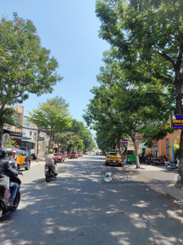 Bán góc 2 mặt tiền đường Đỗ Bá, 178m2 ngang 12m, cách biển 2 phút di chuyển. Giá 24 tỷ TL