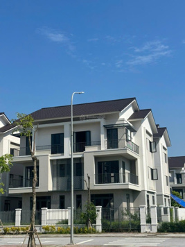 Biệt thự Centa Riverside Lake View