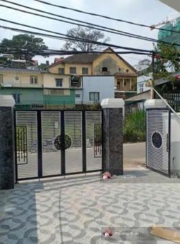 Bán nhà mới xây 10 phòng ngủ - Mặt Tiền Hẻm - đường Phạm Hồng Thái, P10, Đà Lạt giá 12 tỷ| B92712L