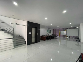 cho thuê văn phòng tại KĐT Vạn Phúc 5x20, 6x20, 7x20, 9x20m. Sàn trống, ngăn phòng, full nội thất.