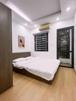 Bán căn hộ chung cư mini Tôn Đức Thắng - Hàng Bột, Đống Đa - 50m², 2PN, giá 1.79 tỷ, full nội thất
