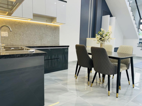 Bán nhà giá 3,85 tỷ tại hẻm 220 Huỳnh Văn Lũy, Phú Lợi, TDM, Bình Dương