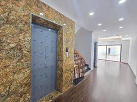 Nhà đẹp Đại Đồng  gần phố ,ô tô tránh ,thang máy,ngõ thông tiện ích ngập tràn 60mx 5T,mt 4.5m,7.6 tỷ.