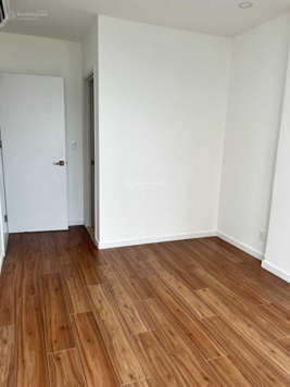 Đức Hưng Group chuyên Q7 Riverside 2PN có ml, máy nước nóng 9.5tr/th, 0965 431 233