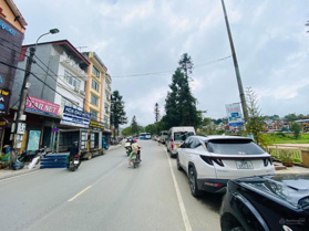 Bán nhà 3 tầng đối diện hồ Mắt Ngọc Sapa