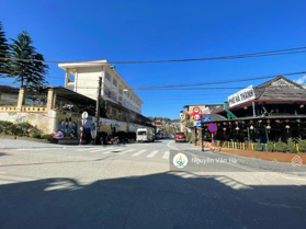 Bán nhà riêng DT 160m2 (full thổ cư) 2 mặt thoáng đường Thạch Sơn, Sapa Lào Cai giá chỉ 11ty5