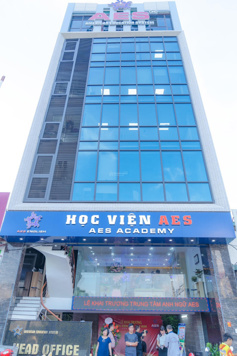 Cho thuê nguyên căn toà văn phòng mặt phố Đàm Quang Trung - Long Biên