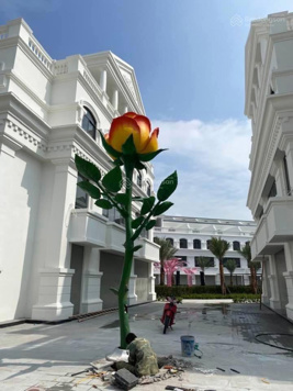 Bán liền kề 75m2 hướng Nam giá 8.1 tỷ. LH 0869 165 312