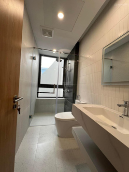 Cần bán gấp nhà 5 tầng sau quận uỷ Hồng Bàng giá giảm sâu chỉ còn 6,8 tỷ LH 0977 942 670