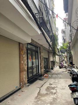 Bán nhà ngõ 279 Đội Cấn, full đồ chỉ việc về ở, vị trí đẹp chỉ việc xách vali về ở, khu vực vip