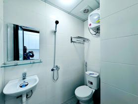 GÀ ĐẺ TRỨNG VÀNG XUÂN THỦY 21 PHÒNG KHÉP KÍN, DOANH THU ~ 1 TỈ/NĂM.