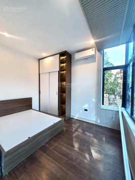 Nhà lô góc siêu đẹp giá hợp ví ô tô dừng đỗ ngày đêm 48m2 mặt tiền lý tưởng 5m