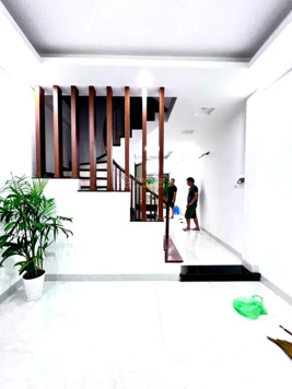 Nhà mới đẹp, ô tô đỗ cửa cần bán tại Lê Trọng Tấn, Thanh Xuân 40m2 x 5 tầng, giá hơn 10 tỷ