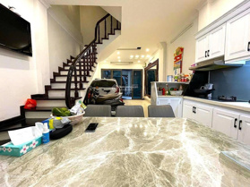 11 Tỷ sở hữu nhà DT 41m2 - 4 Tầng - MT 4m mặt ngõ rộng như phố KV Trần Khát Chân - Hai Bà Trưng!