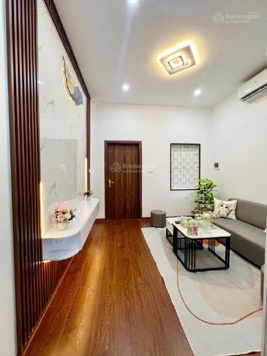 BÁN NHÀ PHỐ BÙI XƯƠNG TRẠCH , ĐẸP KHÔNG TÌ VẾT, NGÕ TO, Ô TÔ QUA NHÀ, KINH DOANH ĐỈNH