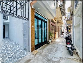 Bán nhà phố Bạch Đằng - nhà mặt ngõ, 50m ra phố