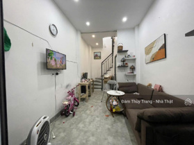 Bạch Mai - đầu Phố Huế - 20 m2 x 5 tầng - 50m ra mặt phố - ngõ nông - sổ vuông - chưa đến 4 tỷ