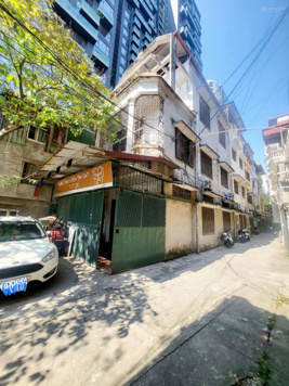 Bán nhà Nguyễn Trãi, Thanh Xuân 40m2 5 tầng giá 6,5 tỷ tặng full nội thất. LH: 0343 343 353