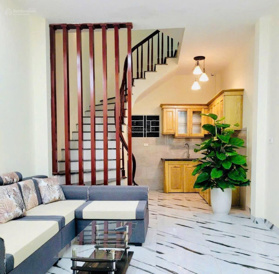 6tỷ x 40m2, MT 3.8m, Nhà xây mới full nội thất, khương trung,ngõ nông trc nhà 3m.