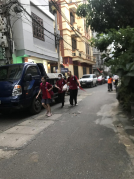 QUAN NHÂN, 55M2 . 4.5 MT Ô TÔ QUA NGÕ 5 M , 4 TẦNG DÂN XÂY CHẮC CHẮN .9 TỶ NHỈNH 0363 792 097