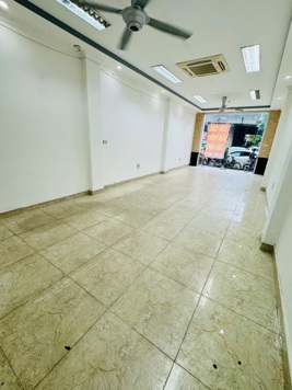 Cho thuê nhà phân lô khu ngoại giao đoàn 75m2 x 6 tầng làm trung tâm tiếng, VP, Showroom