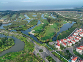 Cần bán gấp ba căn biệt thự view hồ, lô góc, đơn giá tốt nhất dự án