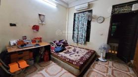 Cần bán nhà Trường Chinh 40m2 MT 4,3m 3 ngủ, ô tô đỗ cửa. 7 tỷ